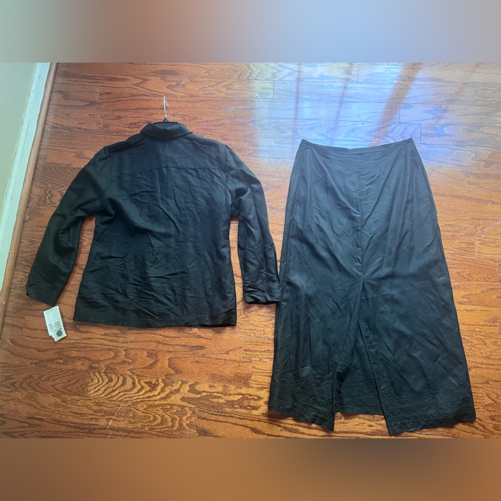 Jones Wear Black Lightweight Linen Shirt & Skirts 2 Piece Set NWT Size 12 - Picture 2 of 5